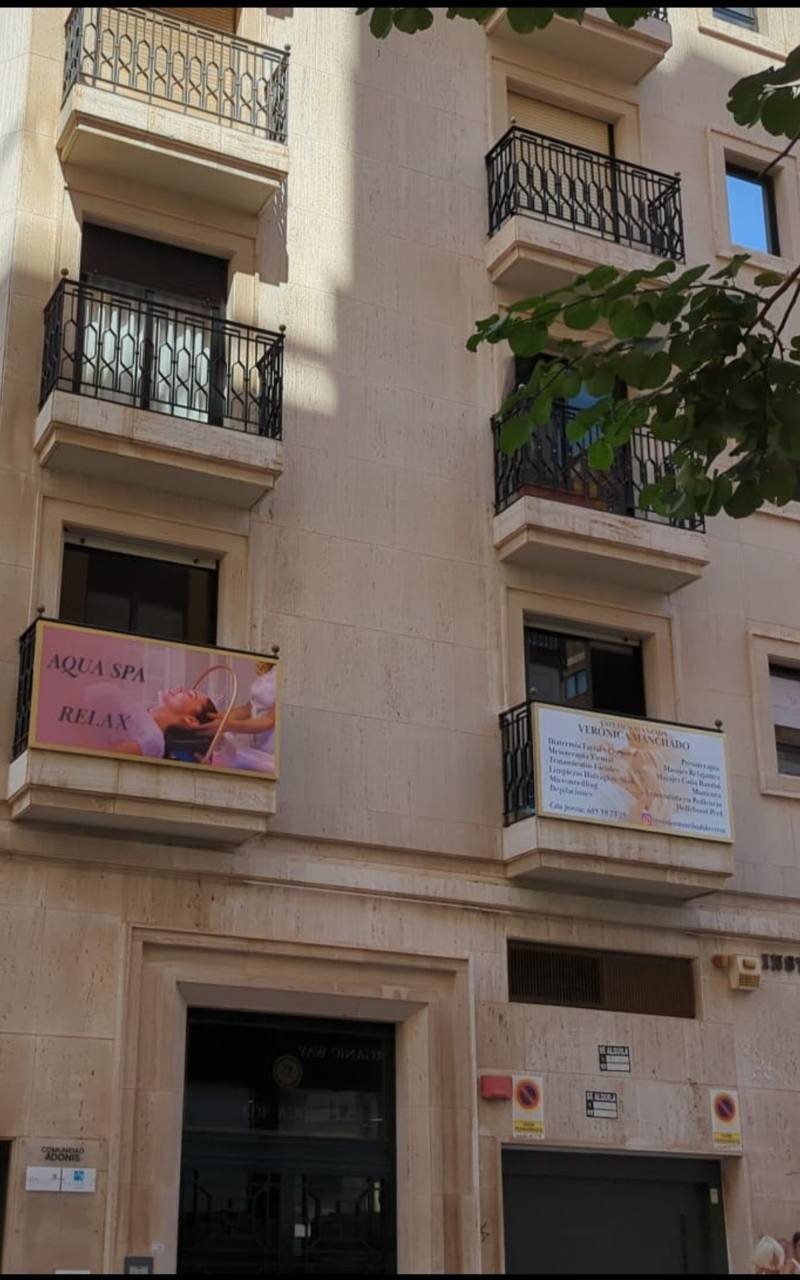 Fachada del edificio en calle Javier Sanz